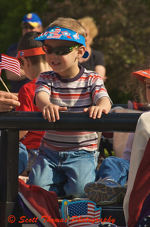 Hey, look! Im in a parade! Hey, look! Im in a parade!